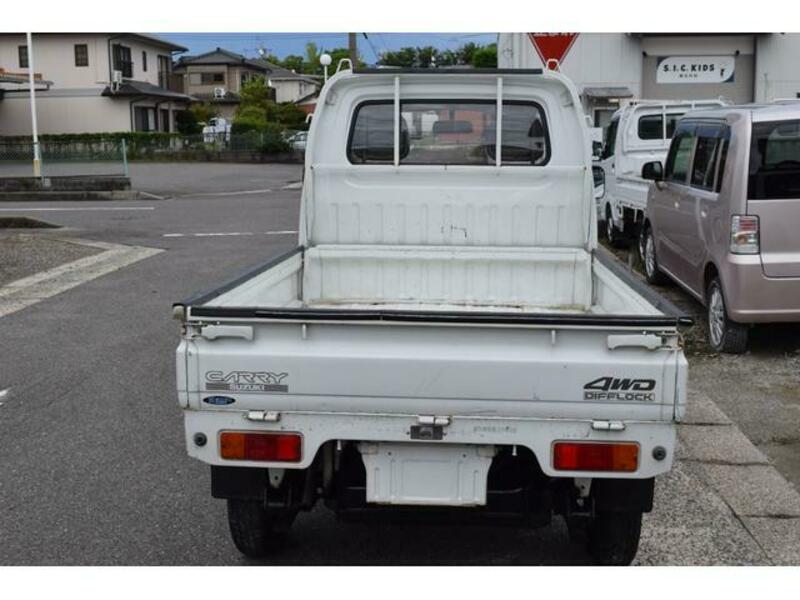 CARRY TRUCK