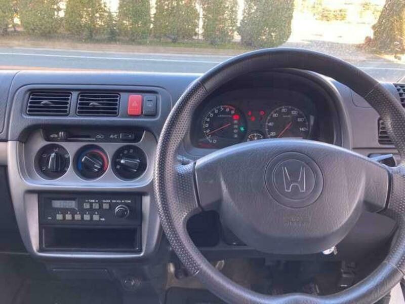 ACTY VAN
