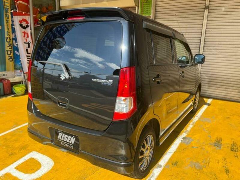 WAGON R
