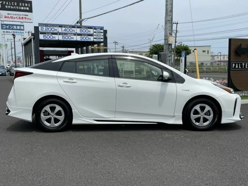 PRIUS