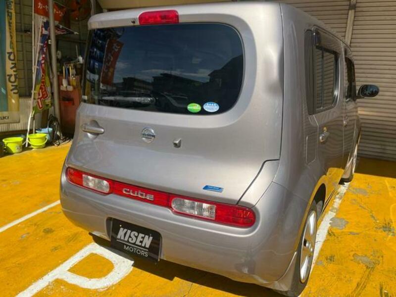CUBE