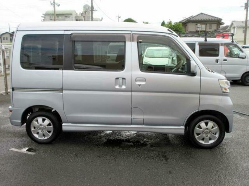 ATRAI WAGON