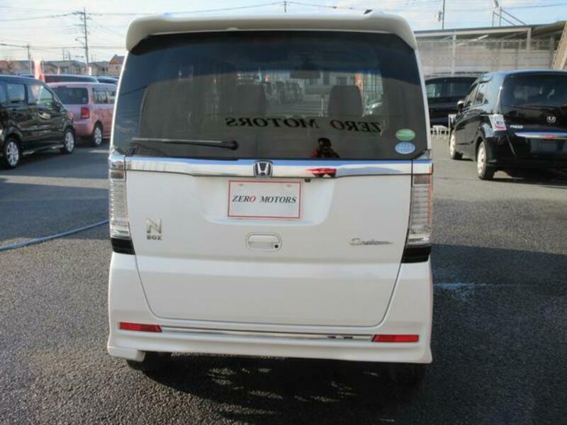 N BOX CUSTOM