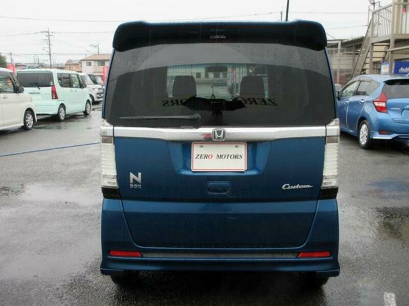 N BOX CUSTOM