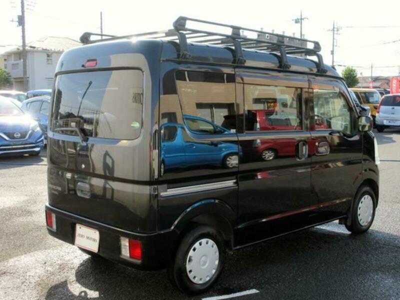 MINICAB VAN