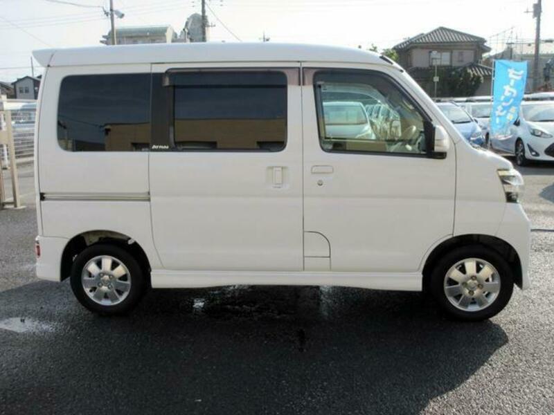 ATRAI WAGON