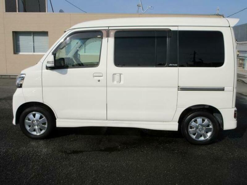ATRAI WAGON