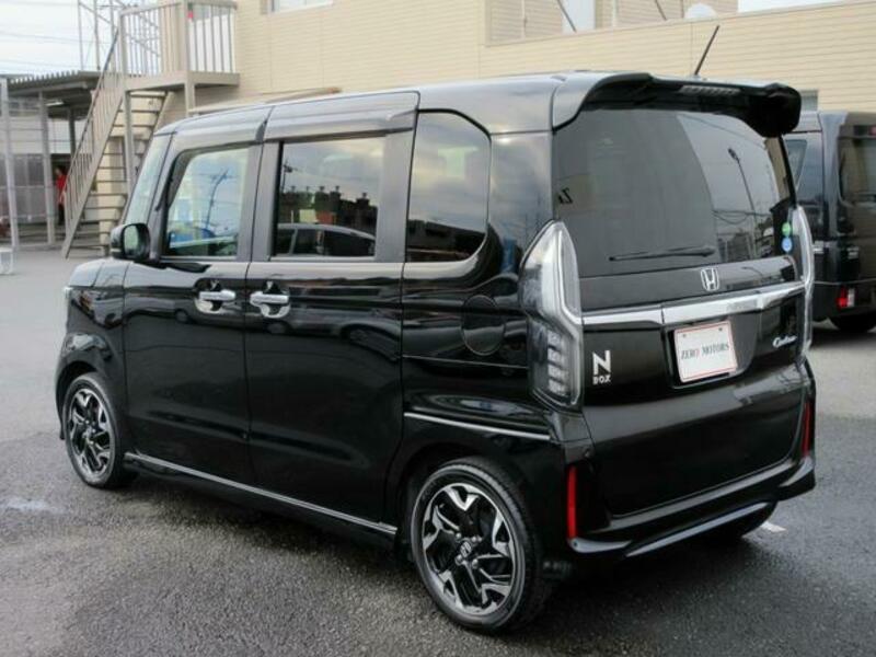 N BOX CUSTOM