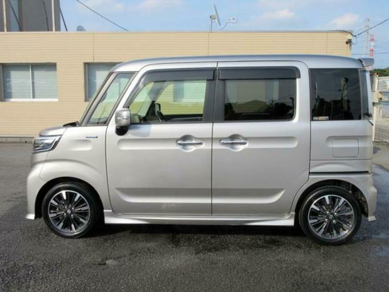 SPACIA CUSTOM