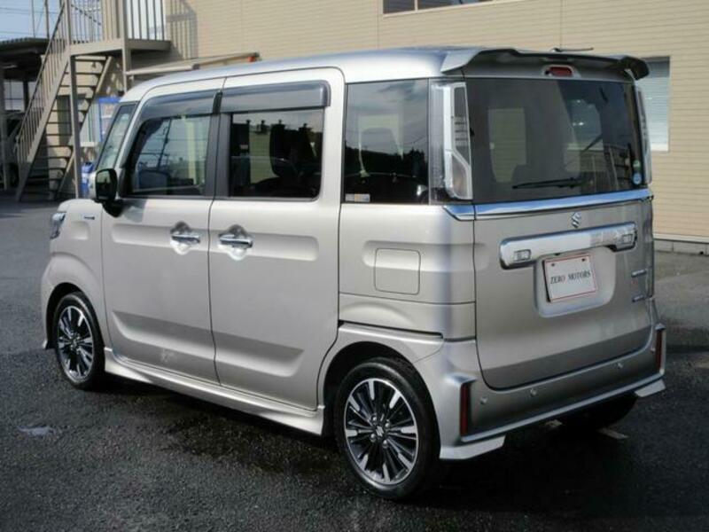 SPACIA CUSTOM