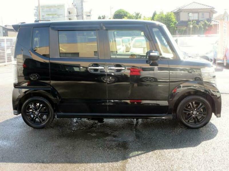 N BOX CUSTOM