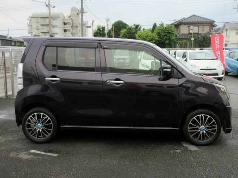 WAGON R