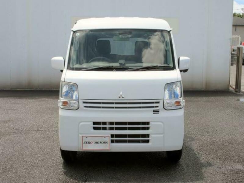 MINICAB VAN