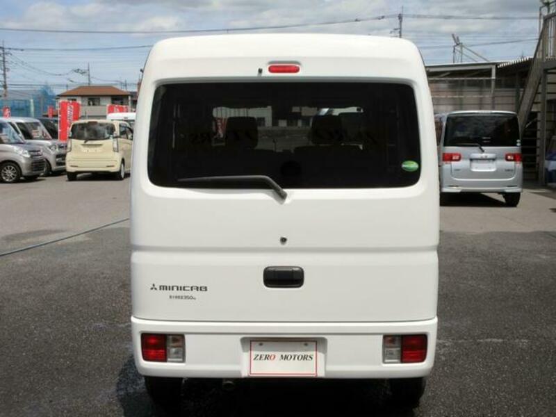 MINICAB VAN