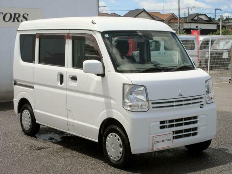 MINICAB VAN