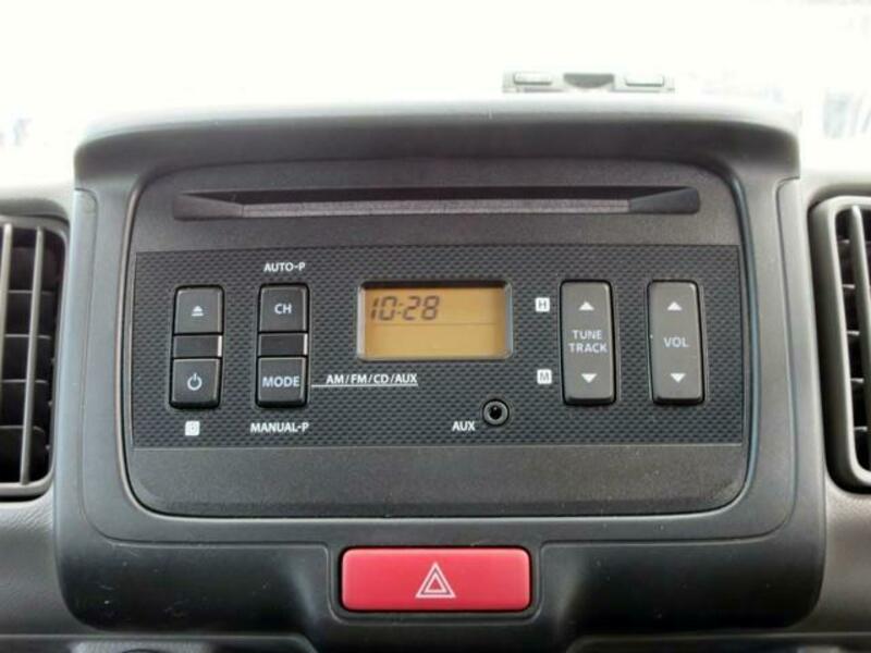 MINICAB VAN