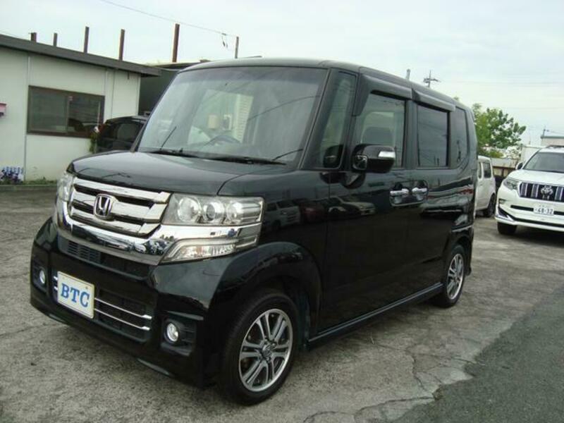 HONDA N BOX CUSTOM