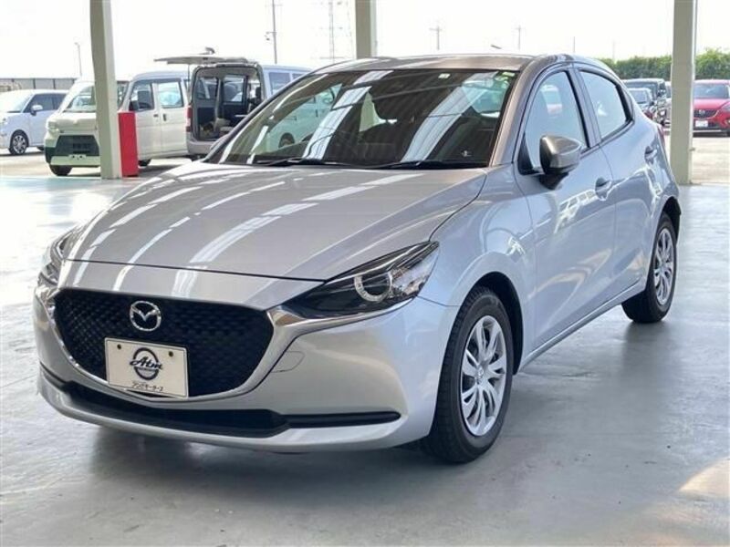 MAZDA2-0