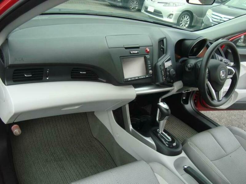 CR-Z