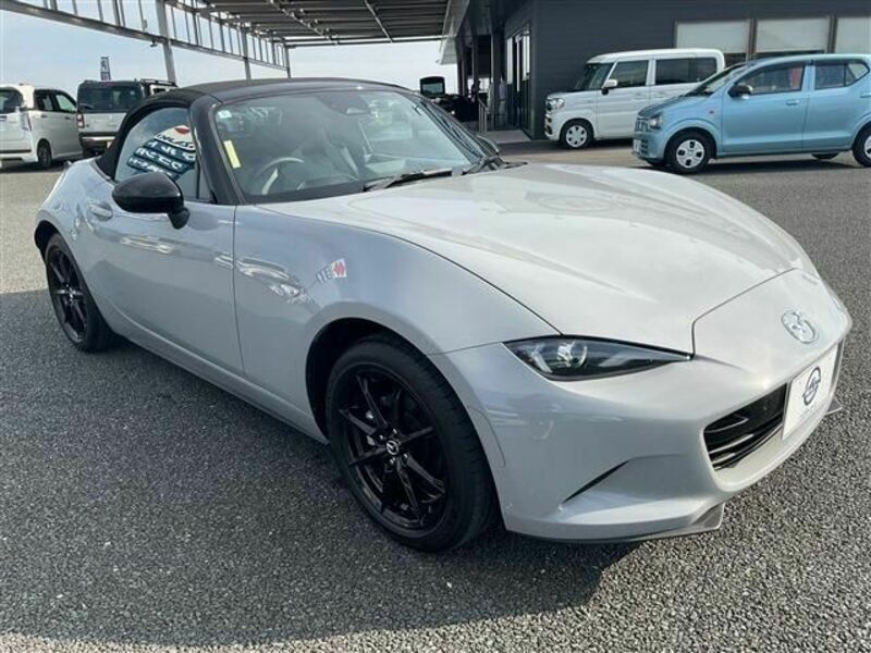 ROADSTER