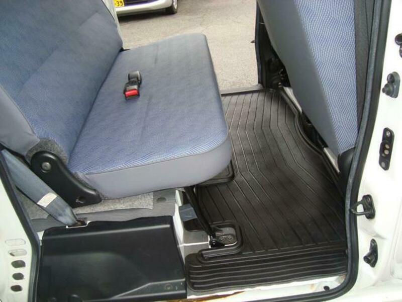 ACTY VAN