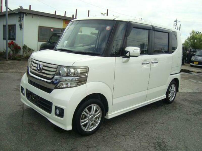 HONDA N BOX CUSTOM