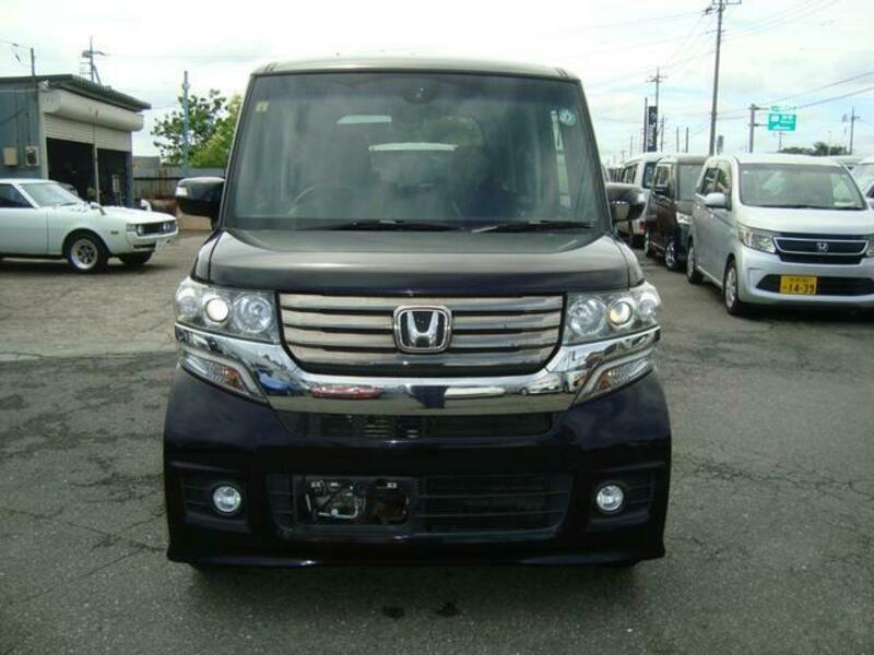 N BOX CUSTOM