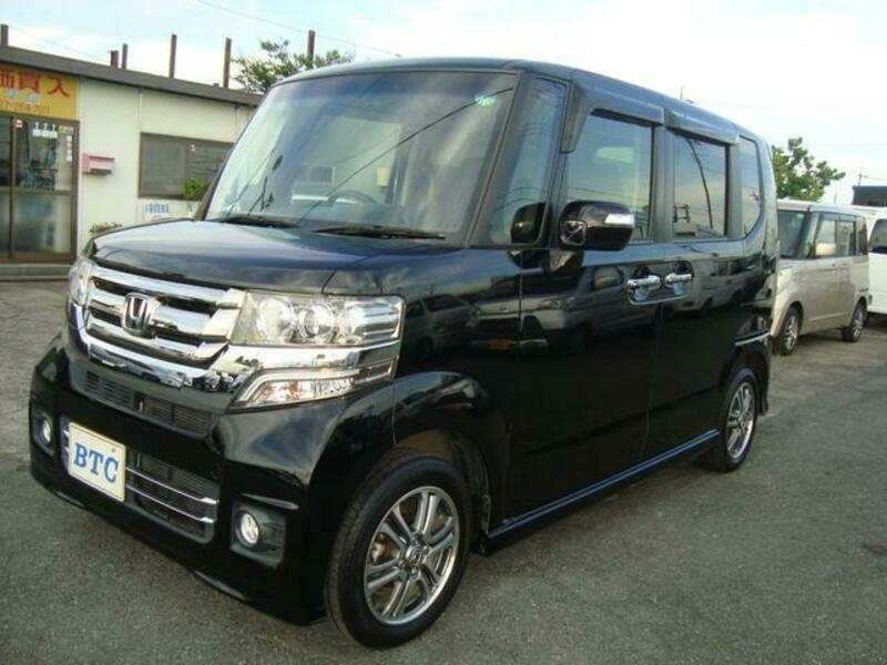 HONDA N BOX CUSTOM