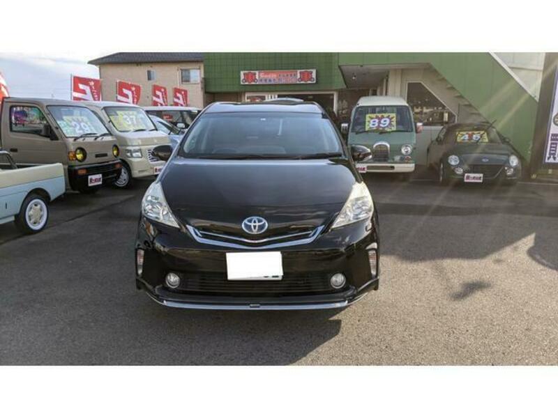 PRIUS ALPHA