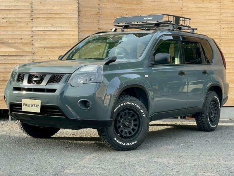 NISSAN X-TRAIL