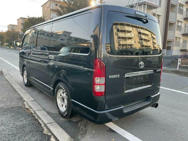 HIACE VAN