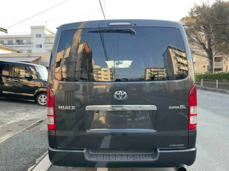 HIACE VAN