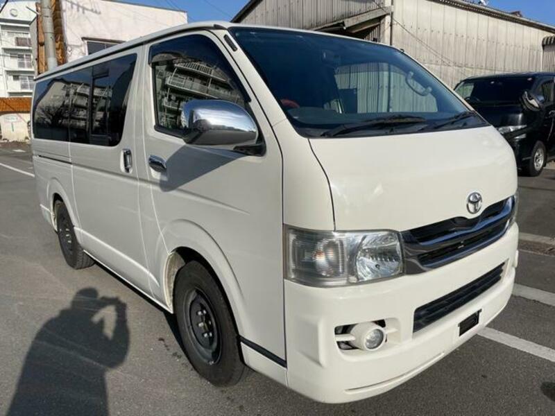 HIACE VAN