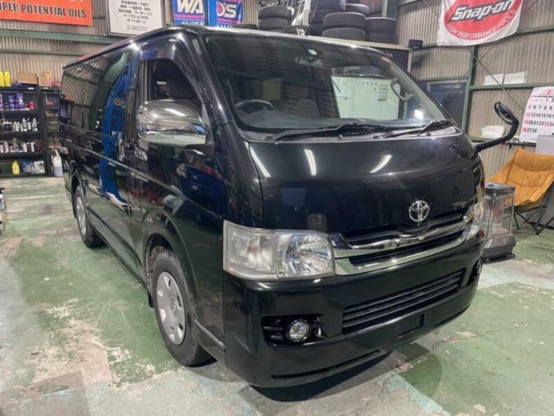 HIACE VAN