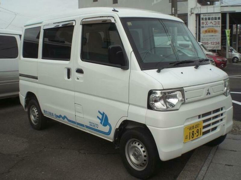 MINICAB MIEV