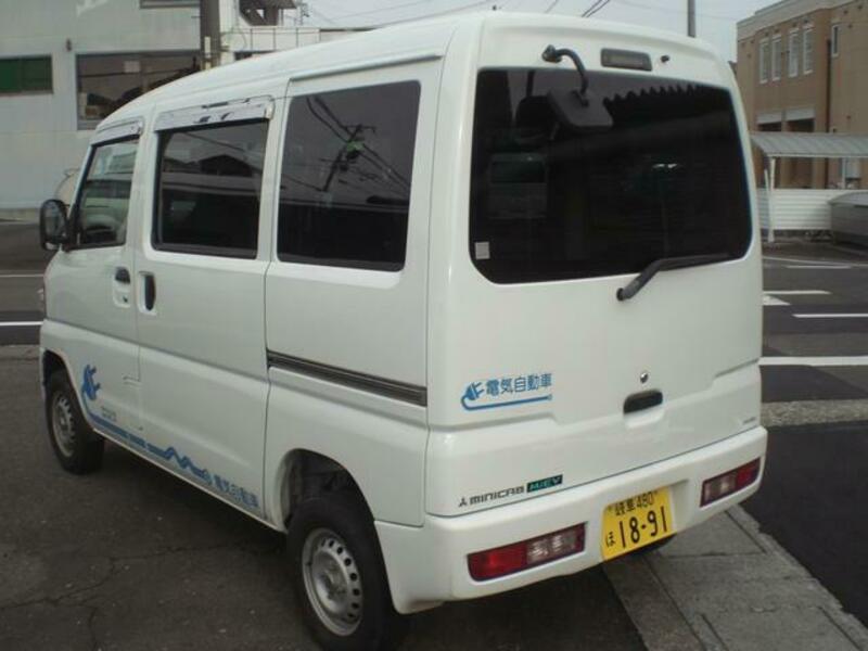 MINICAB MIEV