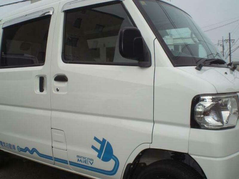 MINICAB MIEV