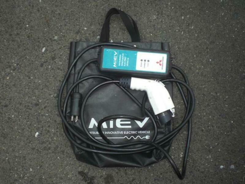 MINICAB MIEV