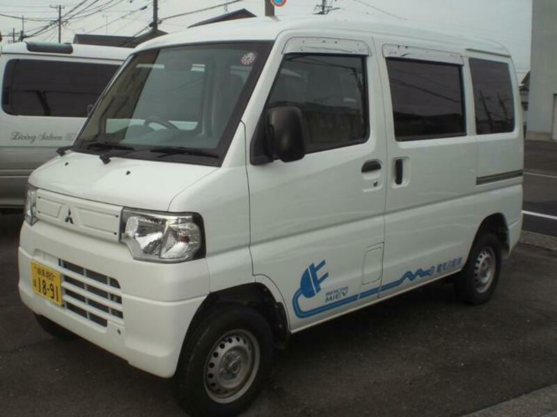 MITSUBISHI MINICAB MIEV