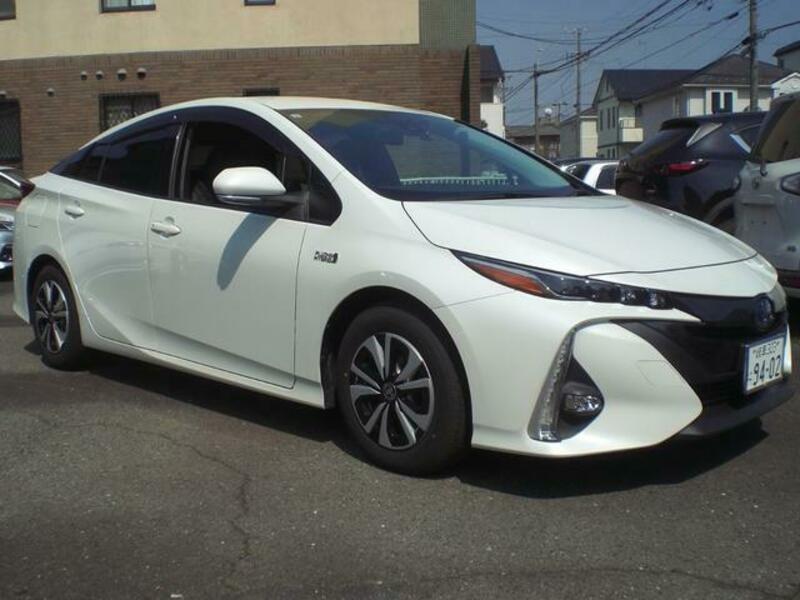 PRIUS PHV