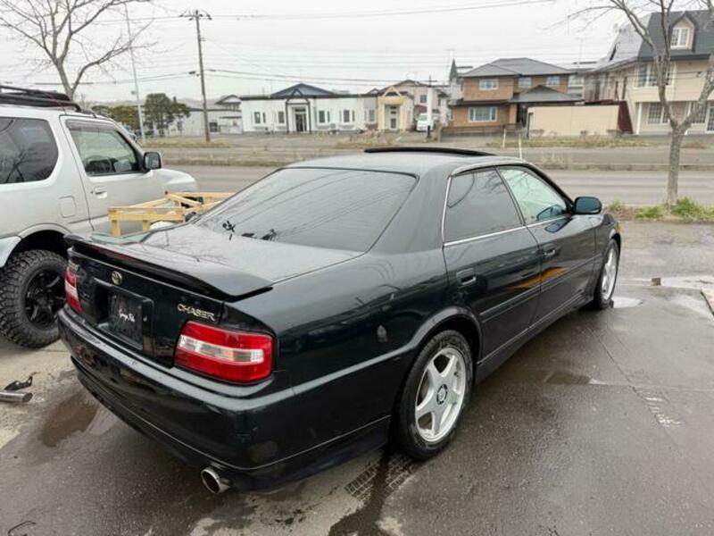 CHASER