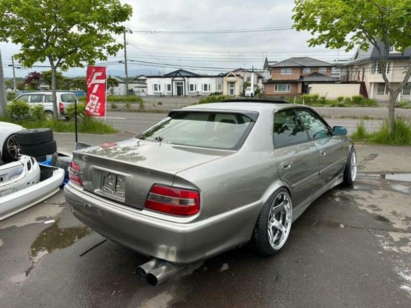 CHASER
