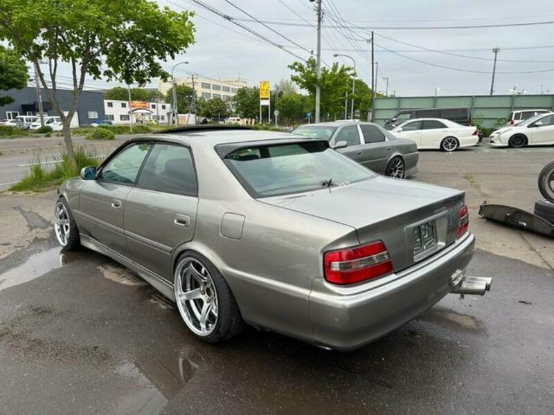 CHASER
