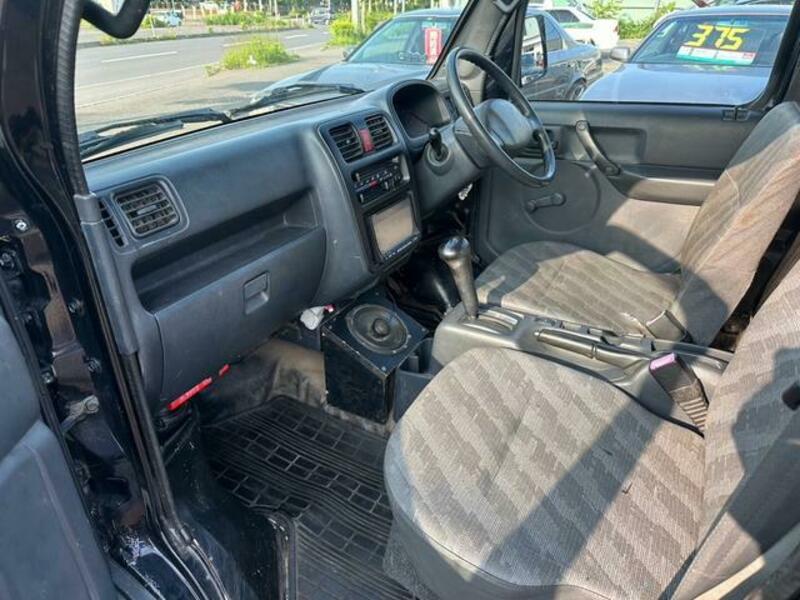 CARRY TRUCK
