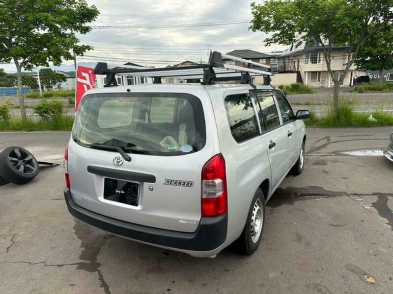 SUCCEED VAN