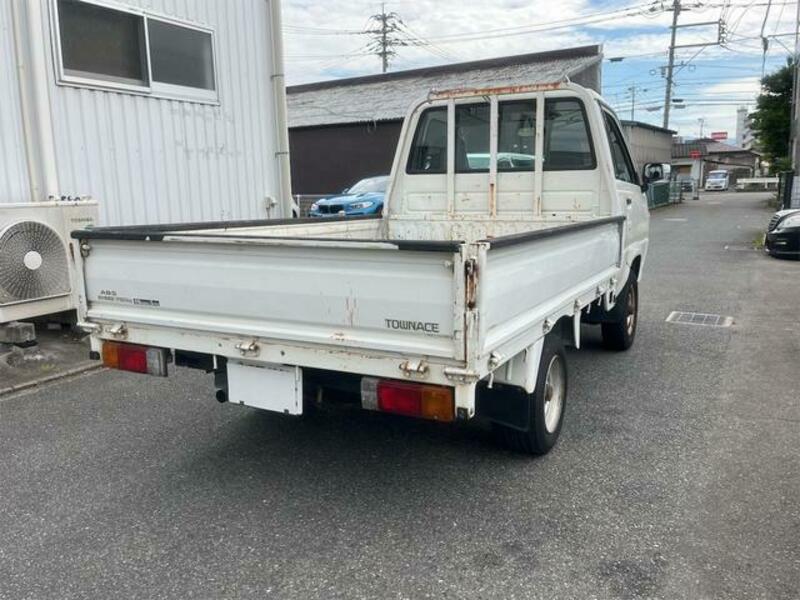 TOWNACE TRUCK