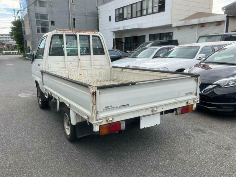 TOWNACE TRUCK