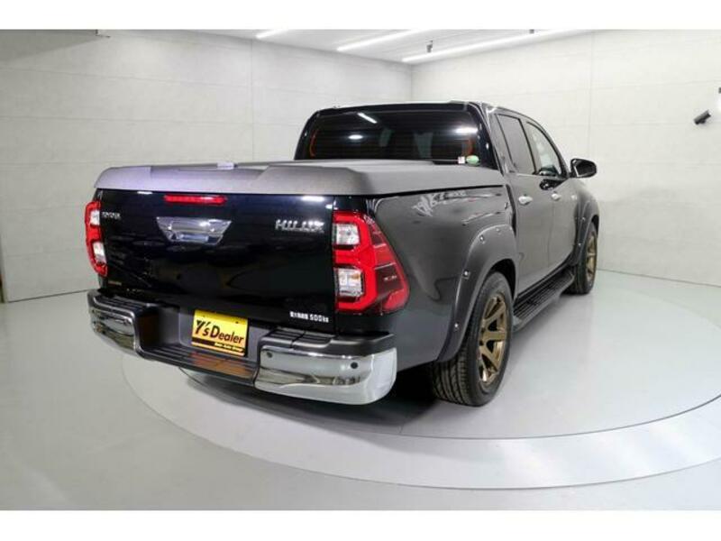 HILUX