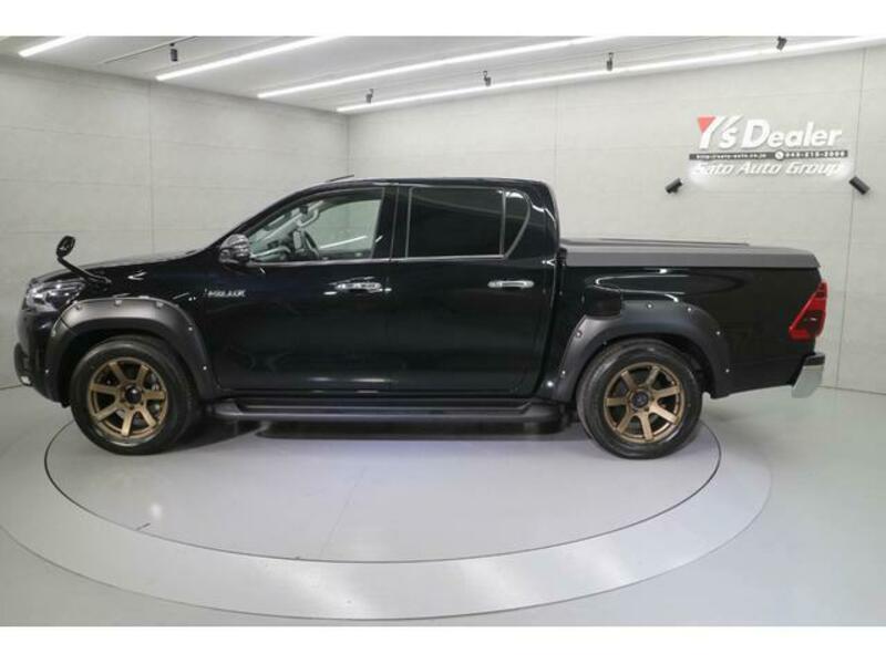 HILUX
