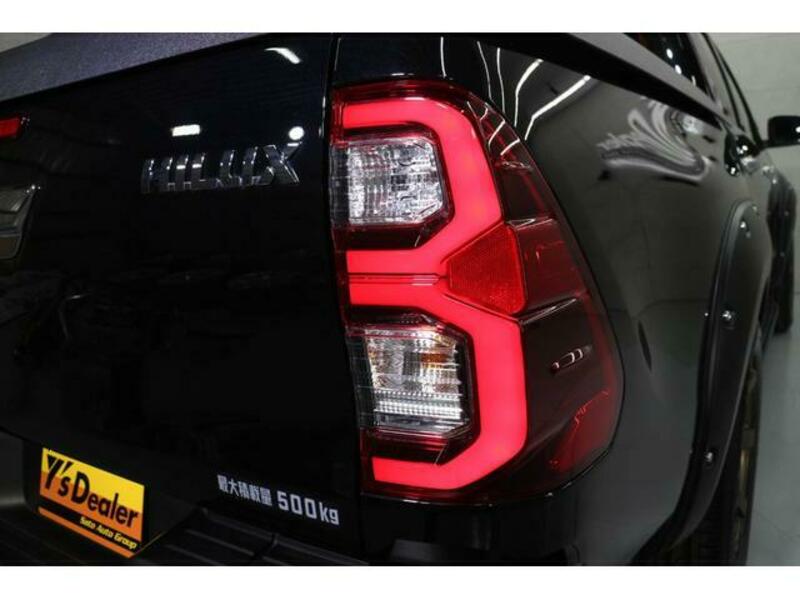 HILUX